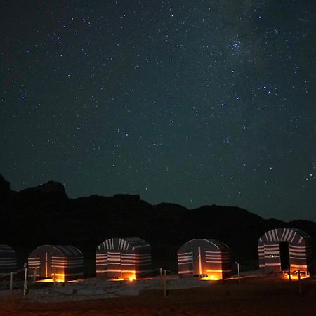 Oblivion Camp Hotel Wadi Rum Exterior photo