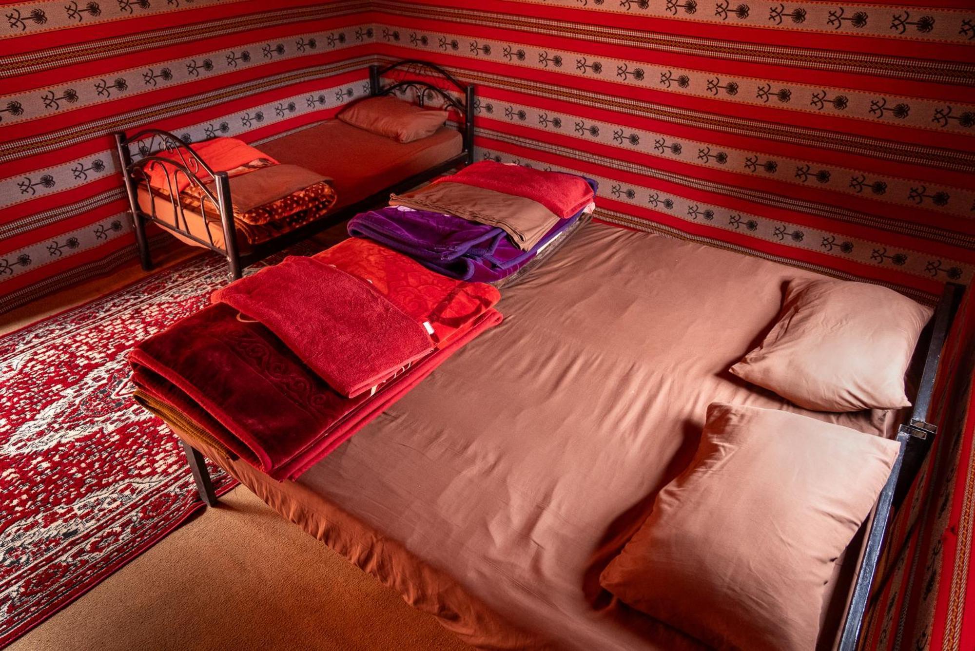 Oblivion Camp Hotel Wadi Rum Exterior photo