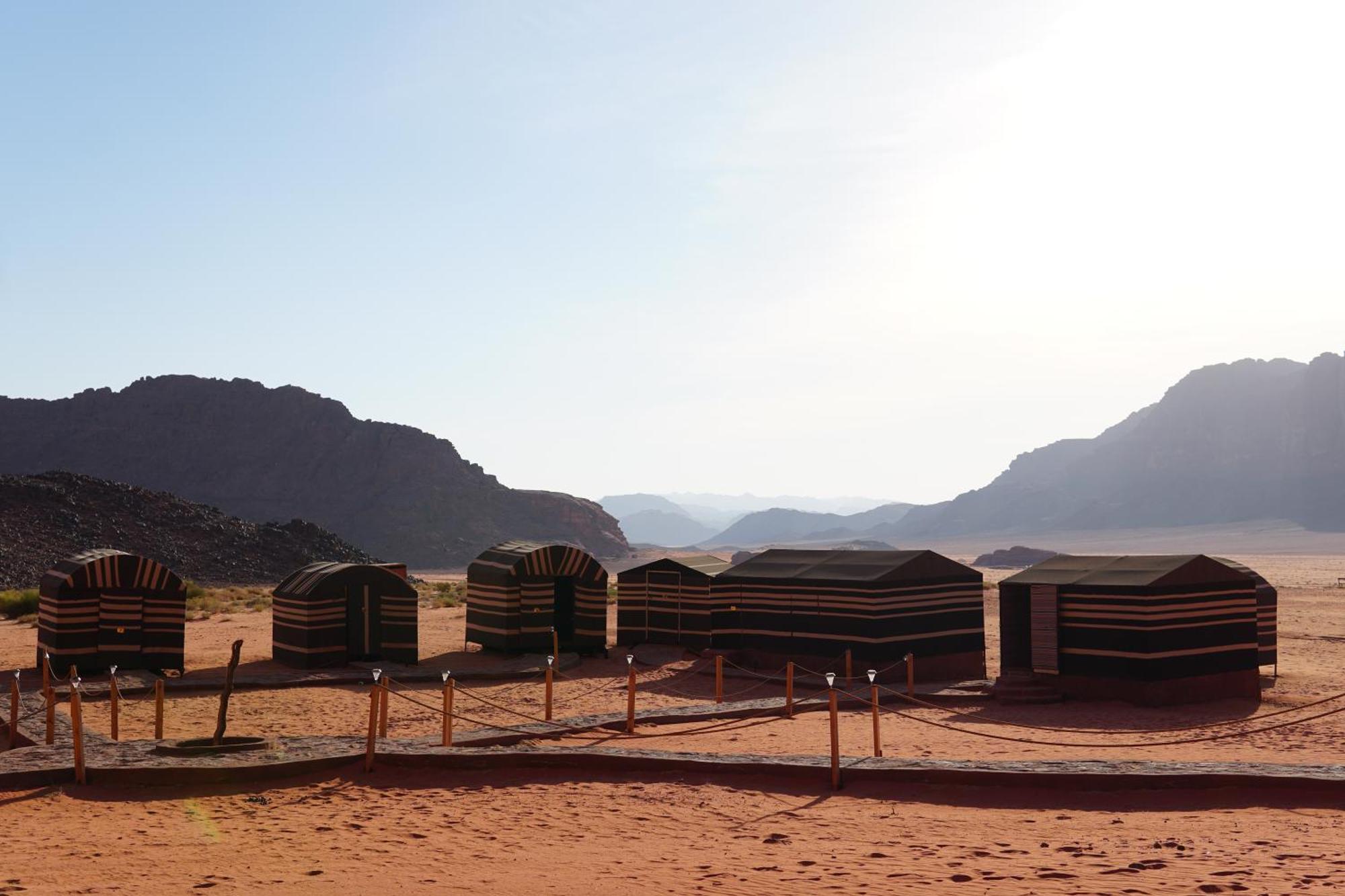 Oblivion Camp Hotel Wadi Rum Exterior photo